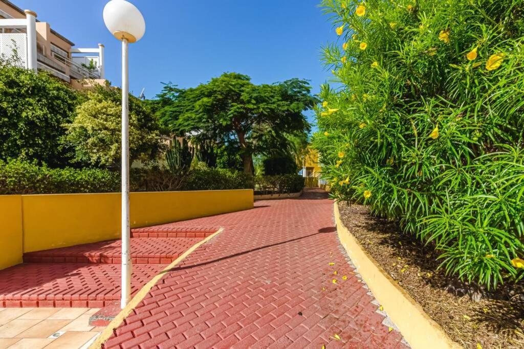 Ocean view apartment in Orlando Costa Adeje  Buitenkant foto